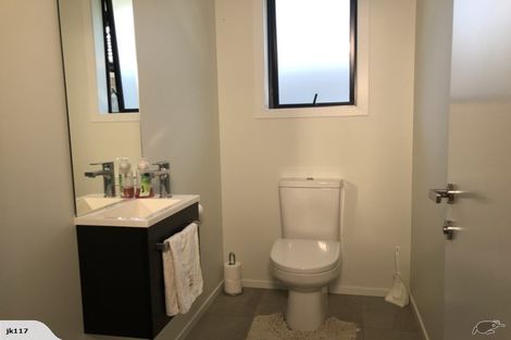 Photo of property in 2b Kaniera Terrace, Cambridge, 3434