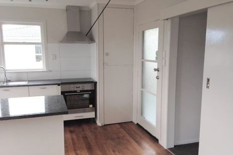 Photo of property in 20 Ronald Place, Manurewa, Auckland, 2102