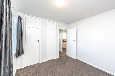 Photo of property in 1 Kupe Place, Castlecliff, Whanganui, 4501