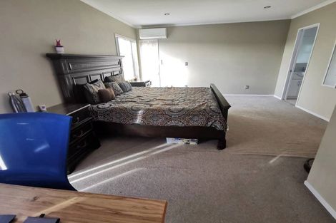 Photo of property in 40 Baverstock Road, Flat Bush, Auckland, 2016