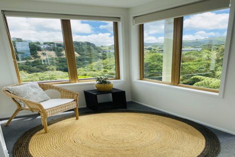 Photo of property in 25 Putnam Street, Northland, Wellington, 6012