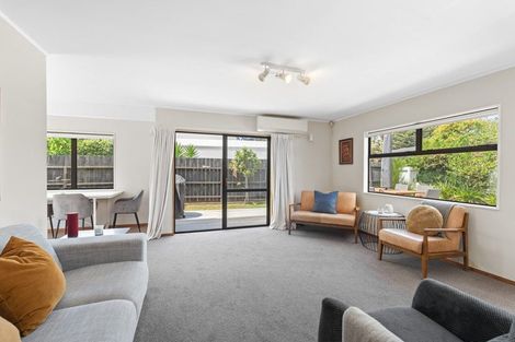 Photo of property in 5 Weiti Road, Orewa, 0931