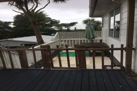 Photo of property in 177a Don Buck Road, Massey, Auckland, 0614