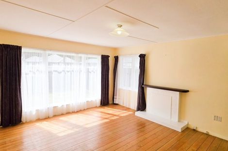 Photo of property in 52 Sunny Grove, Wainuiomata, Lower Hutt, 5014