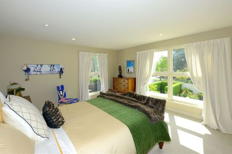 Photo of property in 87 Fendalton Road, Fendalton, Christchurch, 8014