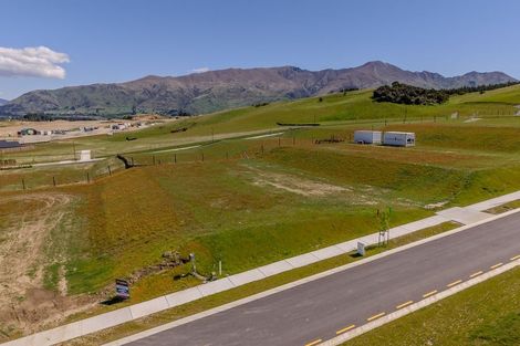 Photo of property in 3 Lauderdale Lane, Wanaka, 9305