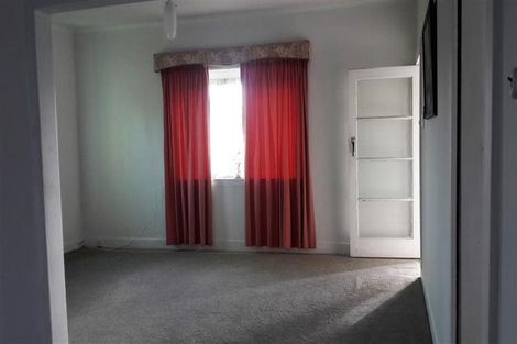 Photo of property in 2/23 Coronation Road, Papatoetoe, Auckland, 2025