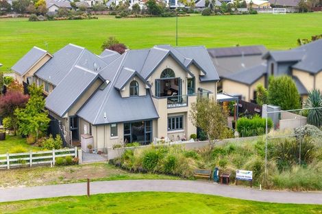 Photo of property in 562a Bower Avenue, Parklands, Christchurch, 8083