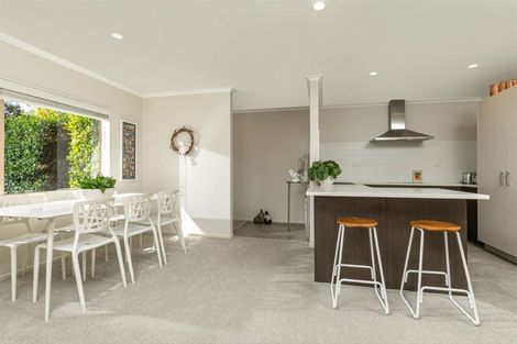 Photo of property in 1 Chloe Place, Massey, Auckland, 0614