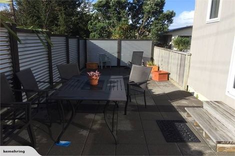 Photo of property in 168 Molesworth Street, New Plymouth, 4312