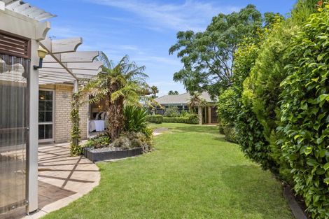 Photo of property in 18 Santa Monica Drive, Papamoa Beach, Papamoa, 3118