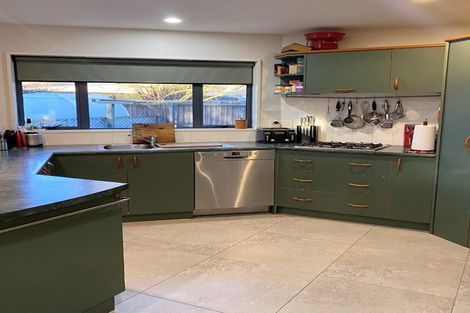 Photo of property in 22 Welsford Street, Woodend, 7610