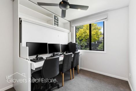 Photo of property in 7 Margan Avenue, New Lynn, Auckland, 0600