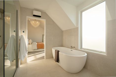 Photo of property in 76 Wai-iti Terrace, Bryndwr, Christchurch, 8052