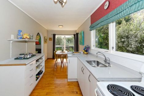 Photo of property in 110a Mcleod Road, Te Atatu South, Auckland, 0610