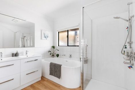 Photo of property in 10 Kaimai View Drive, Ohauiti, Tauranga, 3112