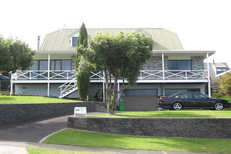 Photo of property in 8 Flinders Place, Welcome Bay, Tauranga, 3112