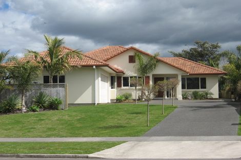 Photo of property in 4 Kestrel Avenue, Welcome Bay, Tauranga, 3112