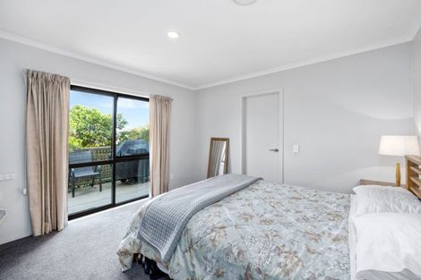 Photo of property in 2/41 Sunset Street, Hilltop, Taupo, 3330