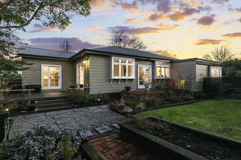 Photo of property in 11 Aynsley Terrace, Hillsborough, Christchurch, 8022