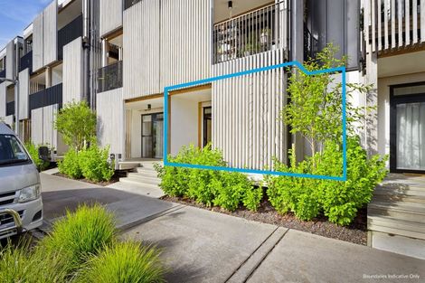 Photo of property in 2/165 Hobsonville Point Road, Hobsonville, Auckland, 0616