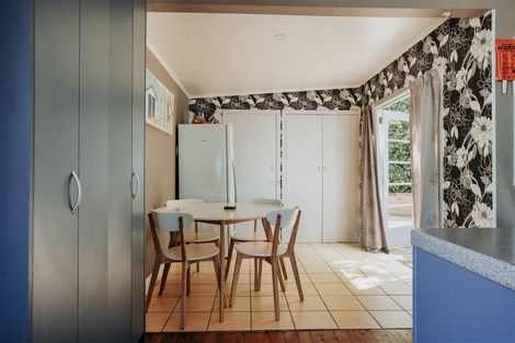 Photo of property in 14 Moana Street, Kaka Point, 9271