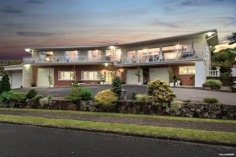 Photo of property in 11 Gilliam Street, New Lynn, Auckland, 0600