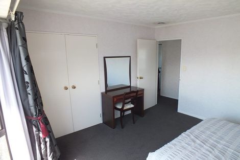 Photo of property in 87 Hillcrest Drive, Kelvin Grove, Palmerston North, 4414