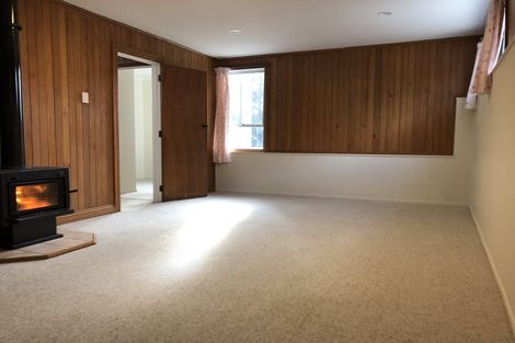 Photo of property in 27 Halberg Street, Glenfield, Auckland, 0629