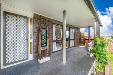 Photo of property in 2/42 Cromdale Avenue, Highland Park, Auckland, 2010
