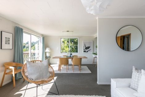 Photo of property in 25 Tauroa Road, Havelock North, 4130