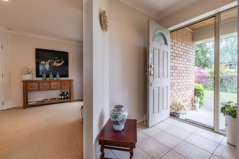 Photo of property in 108n Colwill Road, Massey, Auckland, 0614