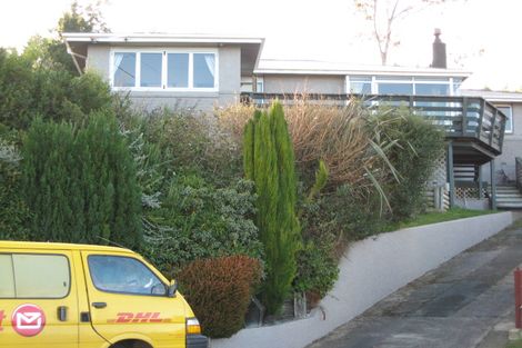 Photo of property in 1/82 Knights Road, Rothesay Bay, Auckland, 0630