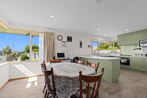 Photo of property in 33 Karina Crescent, Redwoodtown, Blenheim, 7201