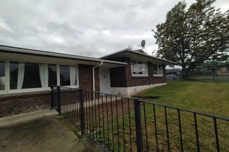 Photo of property in 82 Archmillen Avenue, Pakuranga Heights, Auckland, 2010