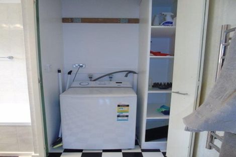 Photo of property in 83 Eden Street, Island Bay, Wellington, 6023