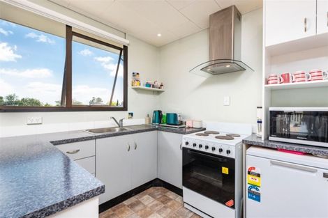 Photo of property in 88 Roberts Road, Te Atatu South, Auckland, 0610