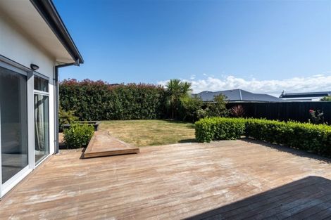 Photo of property in 9 Crown Close, Prebbleton, 7604