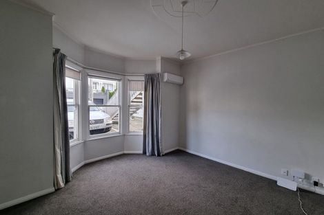 Photo of property in 61b Pirie Street, Mount Victoria, Wellington, 6011
