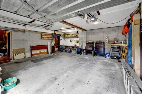 Photo of property in 8 Totara Terrace, Inglewood, 4330