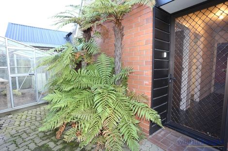 Photo of property in 443 Avonhead Road, Avonhead, Christchurch, 8042