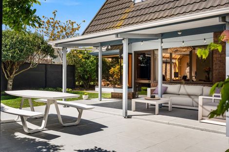 Photo of property in 1228 Howard Street, Parkvale, Hastings, 4122