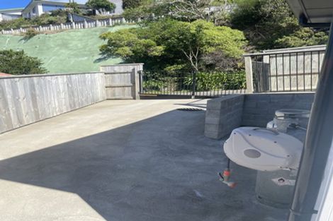 Photo of property in 8 Atlanta Grove, Brooklyn, Wellington, 6021