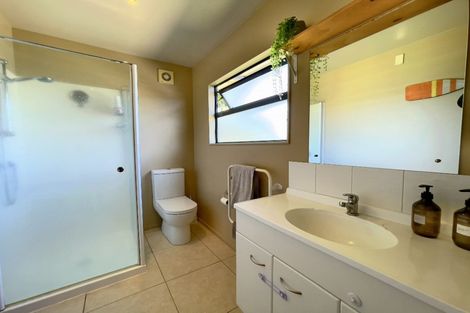 Photo of property in 112a Kiwi Road, Whangamata, 3620