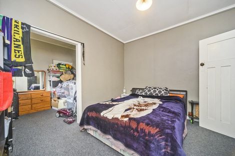 Photo of property in 50 Featherston Street, Takaro, Palmerston North, 4412