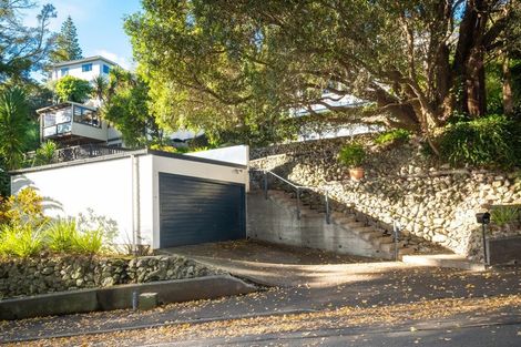 Photo of property in 15 Burns Road, Hospital Hill, Napier, 4110