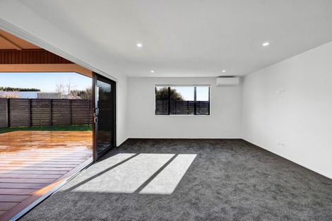 Photo of property in 21 Midsummer Avenue, Stratford, 4332