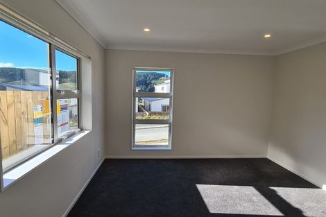 Photo of property in 15 Stockport Grove, Churton Park, Wellington, 6037