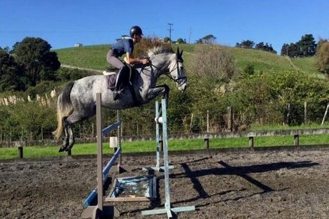 Photo of property in 19 Valley Road, Waitoki, Kaukapakapa, 0871