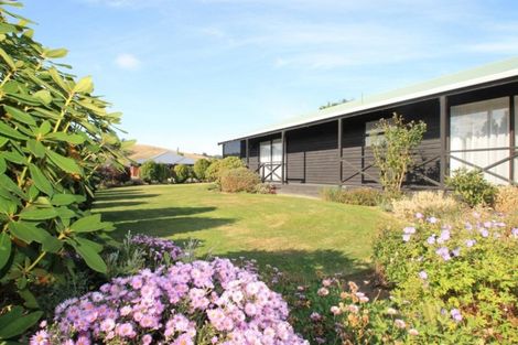 Photo of property in 111 Hagart-alexander Drive, Mosgiel, 9024